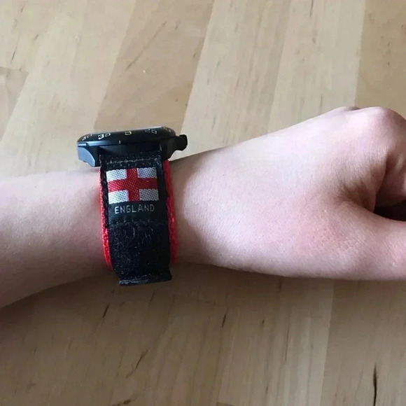 ENGLAND Wrist Watch Analog Rose - Picture 3 of 8